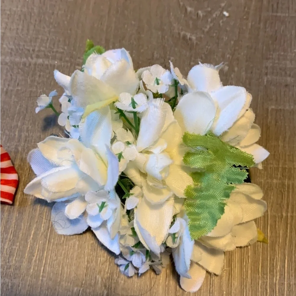 Hair Clips - Picture 4 of 5